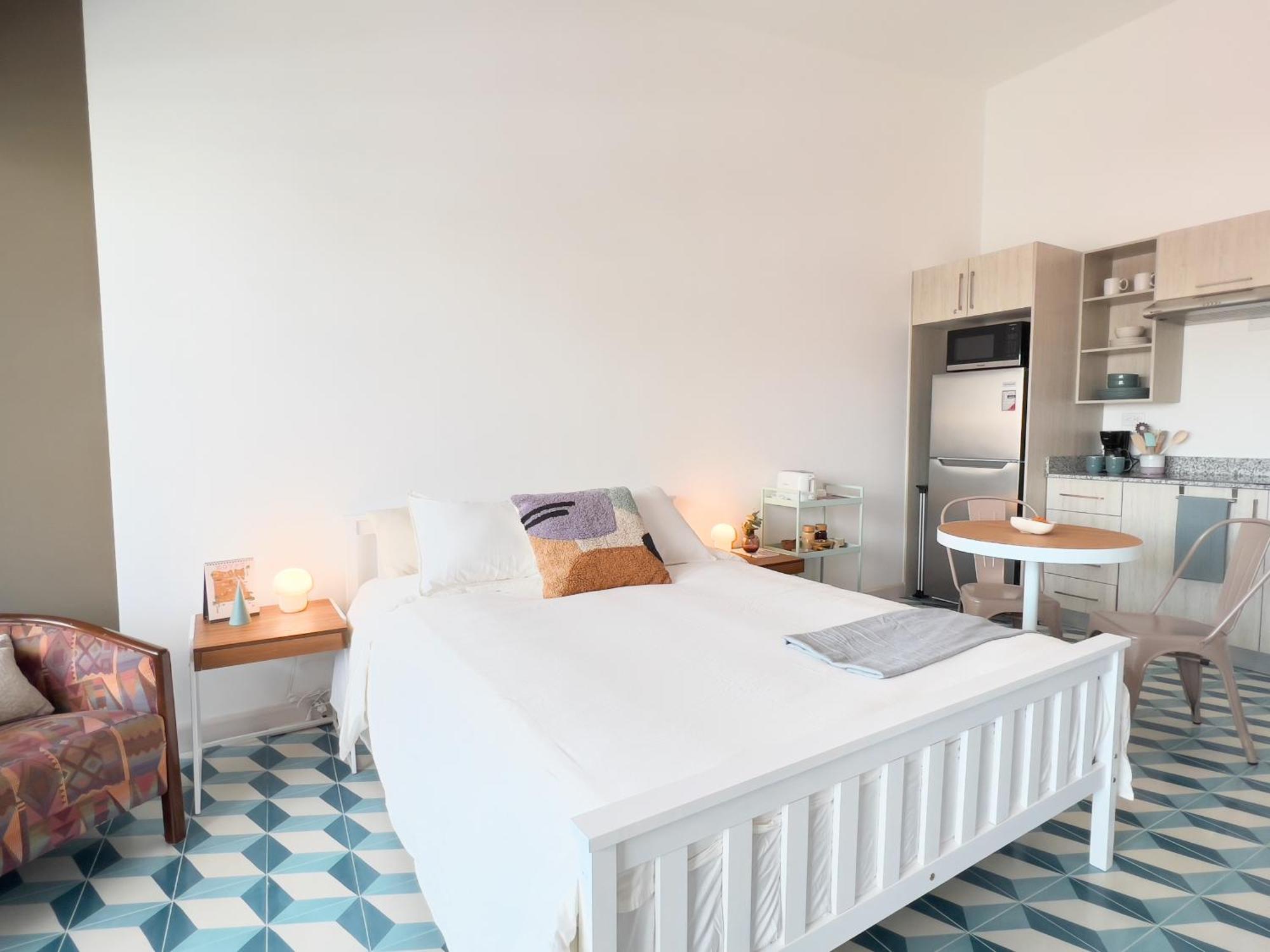 Maison Boheme - La Manzana Apartment
